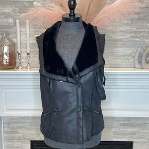 BNCI Fashion Black Ladies Vest  Size Large